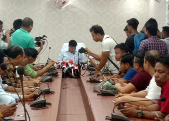 কাৰবি আংলং স্বায়ত্তশাসিত পৰিষদৰ নিৰ্বাচন উপলক্ষে উপায়ুক্তৰ সংবাদমেল