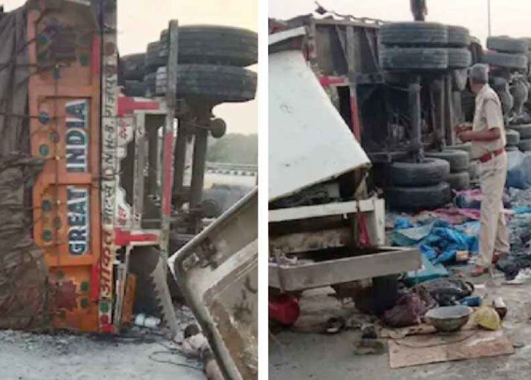 এক্সপ্রেছ হাইৱেৰ কাষত শুই থকা শ্রমিককক মহতিয়ালে ট্রাকে! নিহত ৩, আহত ১১ 1 এক্সপ্রেছ হাইৱেৰ কাষত শুই থকা শ্রমিককক মহতিয়ালে ট্রাকে! নিহত ৩, আহত ১১