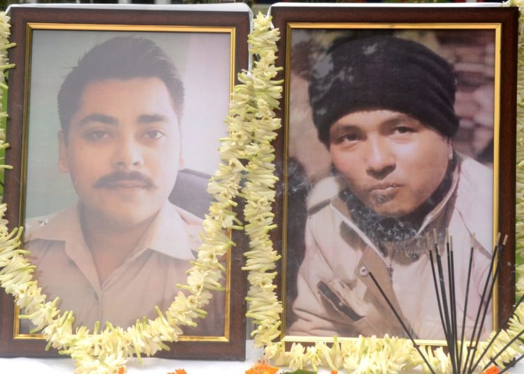 বানত উটি যোৱা কামপুৰ থানা অ’চি আৰু কনিষ্টবল মৃতদেহ উদ্ধাৰ