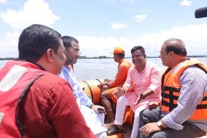 এসপ্তাহত তৃতীয়বাৰৰ বাবে বৰাক উপত্যকাক উপস্থিত ড° হিমন্ত বিশ্ব শৰ্মাঃ 1 এসপ্তাহত তৃতীয়বাৰৰ বাবে বৰাক উপত্যকাক উপস্থিত ড° হিমন্ত বিশ্ব শৰ্মাঃ