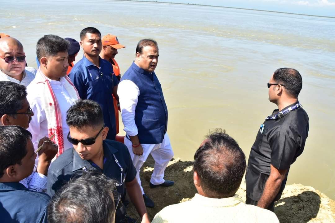  মুখ্যমন্ত্ৰী ড° হিমন্ত বিশ্ব শৰ্মা