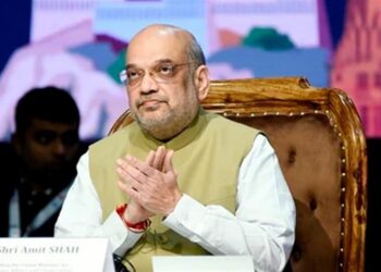 বিধানসভা নিৰ্বাচনৰ পূৰ্বে ডাঙৰ চমক, গুজৰাটত সংখ্যালঘু শৰণাৰ্থীক নাগৰিকত্ব