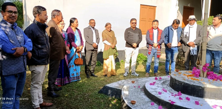 বোকাখাতত গোলাঘাট জিলা কবি সন্মিলনৰ ১১ সংখ্যক প্ৰতিষ্ঠা দিৱস উদযাপন: 1 বোকাখাতত গোলাঘাট জিলা কবি সন্মিলনৰ ১১ সংখ্যক প্ৰতিষ্ঠা দিৱস উদযাপন: