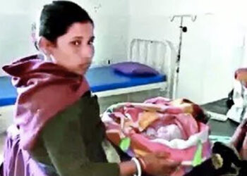 Birth of a Child I সন্তান জন্ম দিয়াৰ ৩ ঘণ্টা পিছতে বহিল পৰীক্ষাত! স্তম্ভিত চিকিৎসক