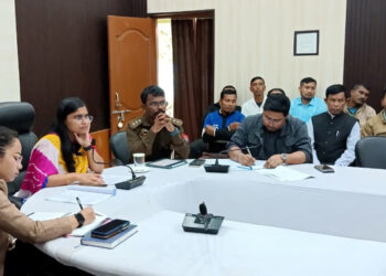 Bokakhat I সম্ভাব্য বানপানী প্ৰস্তুতি সন্দৰ্ভত বোকাখাত মহকুমাধিপতিৰ আলোচনা সভা 5 Bokakhat I সম্ভাব্য বানপানী প্ৰস্তুতি সন্দৰ্ভত বোকাখাত মহকুমাধিপতিৰ আলোচনা সভা