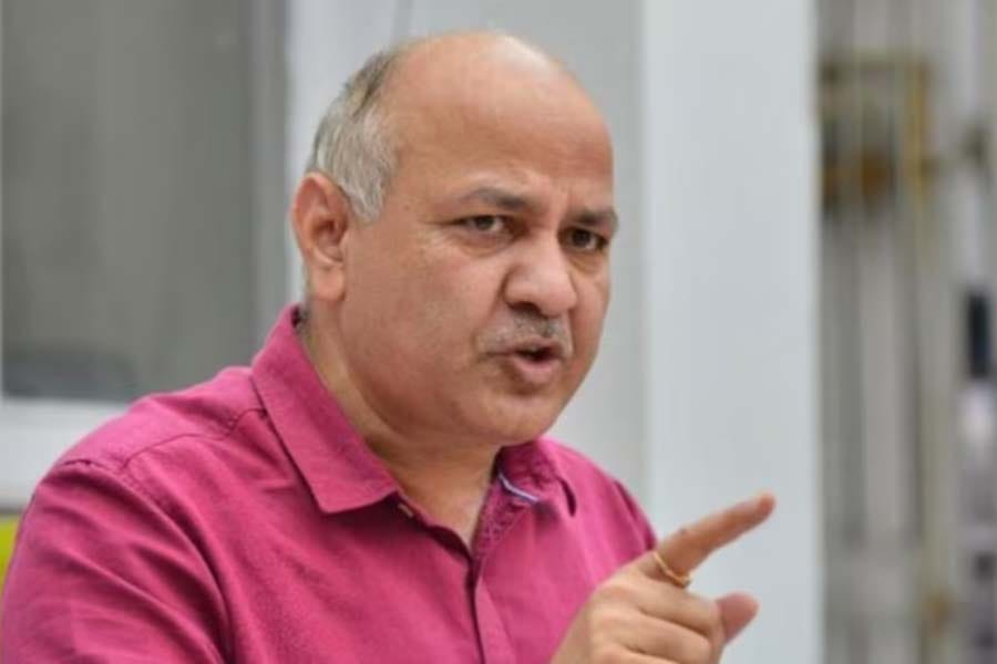 Manish Sisodia in Tihar Jail! দাইল-ৰুটিৰে নৈশভোজ! তিহাৰ জে'লত প্ৰথমটো নিশা কেনেদৰে কটালে দিল্লীৰ প্ৰাক্তন উপ-মুখ্যমন্ত্ৰীয়ে 3 Manish Sisodia