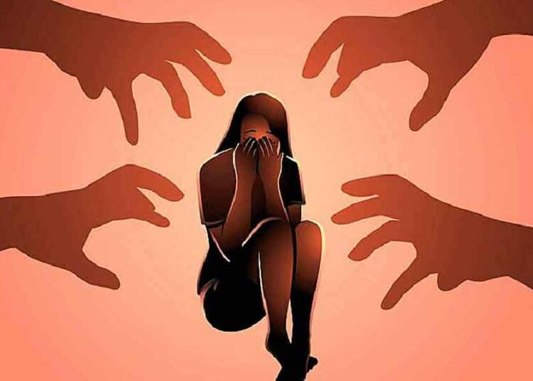Gang Rape I মোবাইল ফোন কিনি দিয়াৰ চলেৰে কিশোৰীক দলবদ্ধ ধৰ্ষণ বন্ধুৰ 1 Gang Rape I মোবাইল ফোন কিনি দিয়াৰ চলেৰে কিশোৰীক দলবদ্ধ ধৰ্ষণ বন্ধুৰ