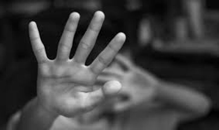 Student Abducted I অষ্টম শ্ৰেণীৰ ছাত্ৰীক বিদ্যালয় চৌহদৰ পৰা অপহৰণ কৰি দলবদ্ধ ধৰ্ষণ, অভিযুক্ত ছাত্ৰ 1 Student Abducted I অষ্টম শ্ৰেণীৰ ছাত্ৰীক বিদ্যালয় চৌহদৰ পৰা অপহৰণ কৰি দলবদ্ধ ধৰ্ষণ, অভিযুক্ত ছাত্ৰ