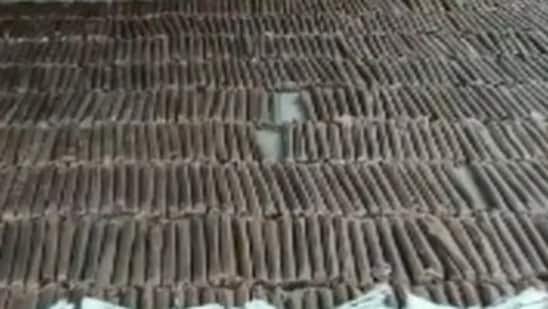 Goalpara Bomb I গোৱালপাৰাত যাত্ৰীবাহী বাছৰ পৰা বিস্ফোৰক উদ্ধাৰ, গ্ৰেপ্তাৰ ১ 3 Goalpara Bomb Found