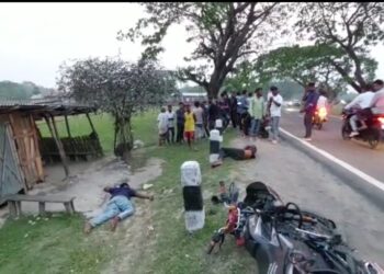 Bokakhat Accident! পহিলা বিহুৰ দিনাই বোকাখাতত শোকাবহ পথ দুৰ্ঘটনাঃ ২ জনৰ মৃত্যুঃ