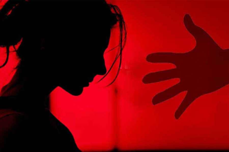 Sexual harassment I বিশ্ববিদ্যালয়ৰ অধ্যাপিকাক চাৰি মাহ ধৰি যৌন নিৰ্যাতন! অভিযুক্ত ডীন 3 Sexual harassment