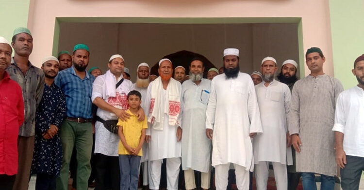 Haj pilgrimage to Mecca I ডিফুৰ পৰা পৱিত্ৰ মক্কালৈ একে পৰিয়ালৰ তিনিগৰাকীকৈ লোকৰ হজ যাত্ৰা 1 Haj pilgrimage to Mecca I ডিফুৰ পৰা পৱিত্ৰ মক্কালৈ একে পৰিয়ালৰ তিনিগৰাকীকৈ লোকৰ হজ যাত্ৰা