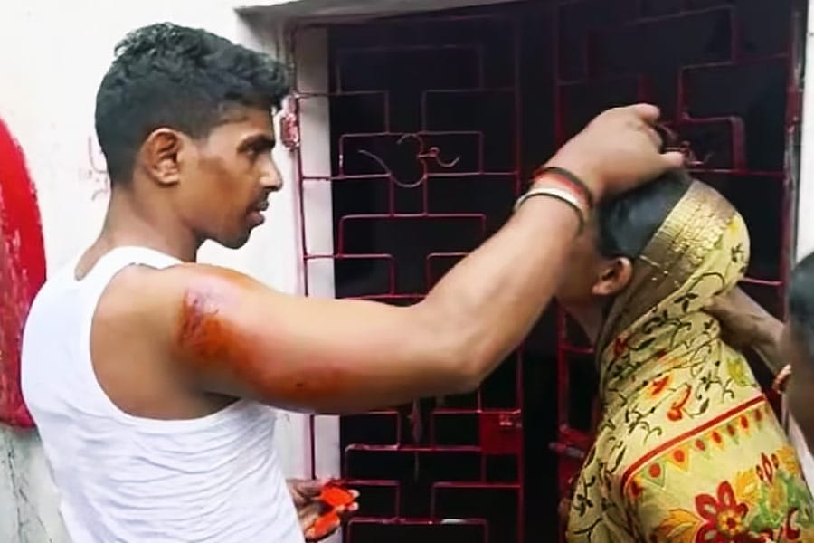 Bihar man gets wife married to her lover I স্বামীয়ে নিজেই প্ৰেমিকৰ লগত বিয়া পাতি দিলে পত্নীক 3 Bihar Incident