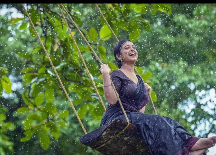 Deeplina Deka's New Song I ধিমিক-ধামাক শীৰ্ষক গীতটোৰে আকৌ এবাৰ দীপলিনা ডেকা- 1 Deeplina Deka’s New Song I ধিমিক-ধামাক শীৰ্ষক গীতটোৰে আকৌ এবাৰ দীপলিনা ডেকা-