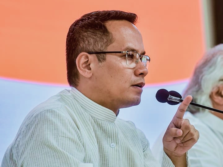 Defamation case against Gaurav Gogoi I গৌৰৱ গগৈৰ বিৰুদ্ধে আদালতলৈ গ'ল মুখ্যমন্ত্ৰীৰ পত্নী ৰিণিকি ভূঞা 3 গৌৰৱ গগৈ