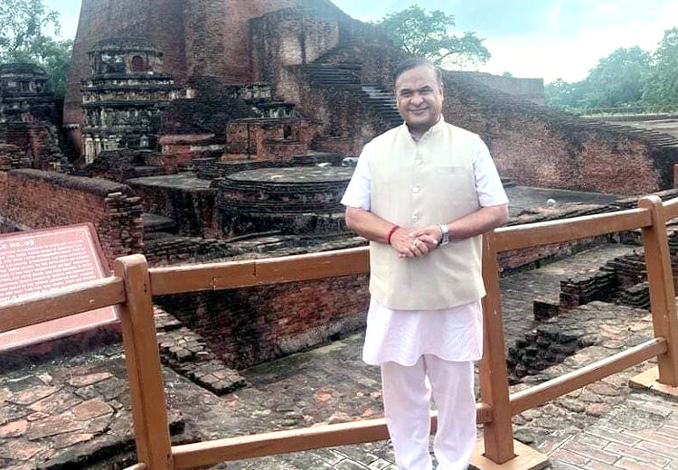 Himanta Biswa Sarma on Sanaran controversy I সনাতন ধৰ্মৰ বিৰুদ্ধে কাম কৰিছে, পাটনাত অভিযোগ মুখ্যমন্ত্ৰীৰ 1 Himanta Biswa Sarma on Sanaran controversy I সনাতন ধৰ্মৰ বিৰুদ্ধে কাম কৰিছে, পাটনাত অভিযোগ মুখ্যমন্ত্ৰীৰ