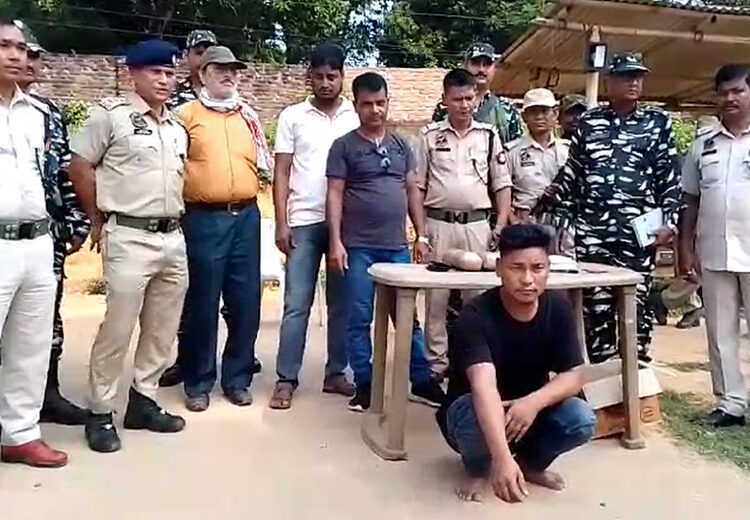 "Assam-Nagaland Border Bust: Significant Seizure of Opium and Poppy Plants" 1 Kani and dried poppy seized : খটখটী আৰক্ষীৰ অভিযানত কানি-শুকান পপী গছসহ চাৰি সৰবৰাহকাৰী আটক