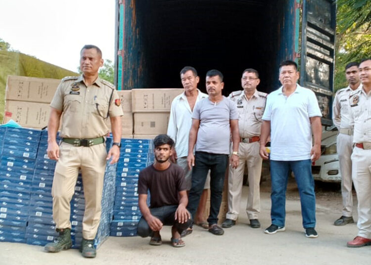 Burmese Cigarette Rescue I খটখটীত ৫০ লক্ষ্যাধিক টকাৰ অবৈধ বাৰ্মিজ চিগাৰেটসহ সৰবৰাহকাৰী আটক 1 Burmese Cigarette Rescue I খটখটীত ৫০ লক্ষ্যাধিক টকাৰ অবৈধ বাৰ্মিজ চিগাৰেটসহ সৰবৰাহকাৰী আটক