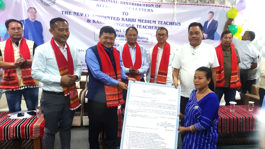 Karbi Medium and Language Teacher Recruitment : মাতৃভাষা প্ৰচাৰ আৰু প্ৰসাৰৰ বাবে পৰিষদ বদ্ধপৰিকৰ : তুলিৰাম ৰংহাং 3 Tulip0 | ASSAM TIMES POST