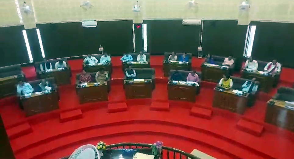 KAAC Session I KAACৰ বাজেট অধিৱেশন, নিজাববীয়া আৰক্ষী বাহিনী গঠনৰ বিধেয়ক উত্থাপন 3 karbi bujetp1 | ASSAM TIMES POST