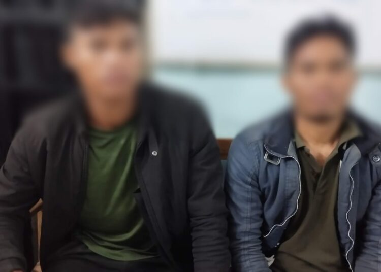 কাৰবি আংলঙত পুণৰ নৱগঠিত ডিকেএলএ নামৰ উগ্ৰপন্থী সংগঠনৰ স্বয়ম্ভু অধ্যক্ষ সহ ভাতৃক গ্ৰেপ্তাৰ 1 কাৰবি আংলঙত পুণৰ নৱগঠিত ডিকেএলএ নামৰ উগ্ৰপন্থী সংগঠনৰ স্বয়ম্ভু অধ্যক্ষ সহ ভাতৃক গ্ৰেপ্তাৰ