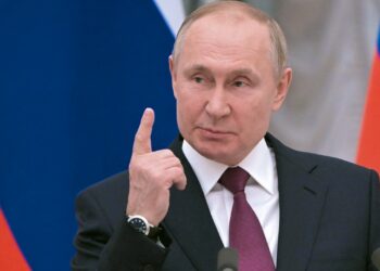 Russian president Vladimir Putin I ৮ টাতকৈ অধিক সন্তান জন্ম দিয়ক, ৰাছিয়ান মহিলাক আহ্বান পুটিনৰ