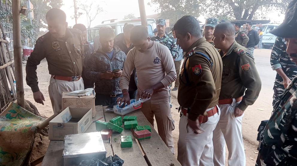 Heroin Recovered I লাহৰিজানত বহু লক্ষাধিক টকাৰ ড্ৰাগছসহ এজন সৰবৰাহকাৰী আটক 3 লাহৰিজান