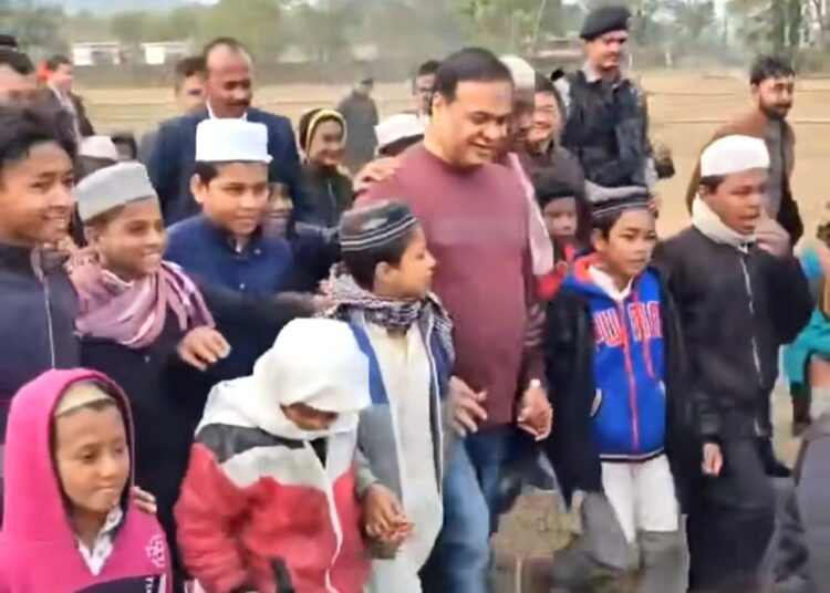 Empowering Education: Assam's Chief Minister Dr. Himanta Biswa Sarma Engages in Insightful Dialogue with Madrassa Students in Kaziranga 1 Empowering Education: Assam’s Chief Minister Dr. Himanta Biswa Sarma Engages in Insightful Dialogue with Madrassa Students in Kaziranga