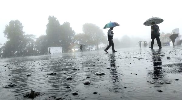 Weather Center has mentioned the possibility of rain and severe storms in several districts of the state 3 Weather Center