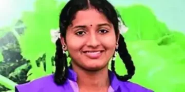 "সাহস আৰু অধ্যবসায়ৰ এক প্রেৰণামূলক কাহিনী: বাল্য বিবাহৰ জাল পাৰ হৈ উঠি, শিক্ষার্থী গৰাকীয়ে SSC পৰীক্ষাত শীর্ষ স্থান অর্জন কৰে।" 6 “সাহস আৰু অধ্যবসায়ৰ এক প্রেৰণামূলক কাহিনী: বাল্য বিবাহৰ জাল পাৰ হৈ উঠি, শিক্ষার্থী গৰাকীয়ে SSC পৰীক্ষাত শীর্ষ স্থান অর্জন কৰে।”