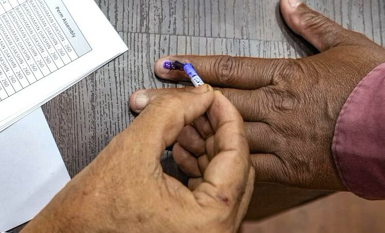 Decoding the Fifth Phase of Elections: Only 56.68% Voter Turnout by 5 PM Across Eight States 1 Decoding the Fifth Phase of Elections: Only 56.68% Voter Turnout by 5 PM Across Eight States