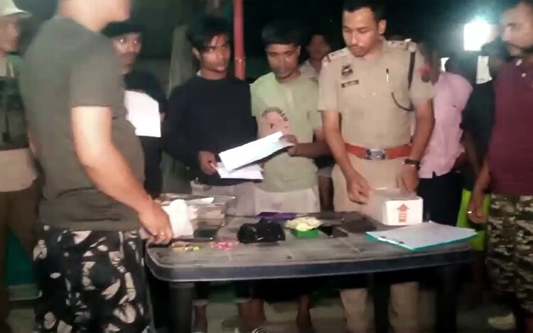Heroin recovered in Lahorijan : লাহৰিজানত হেৰ’ইনসহ আটক ডিফুৰ যুৱক