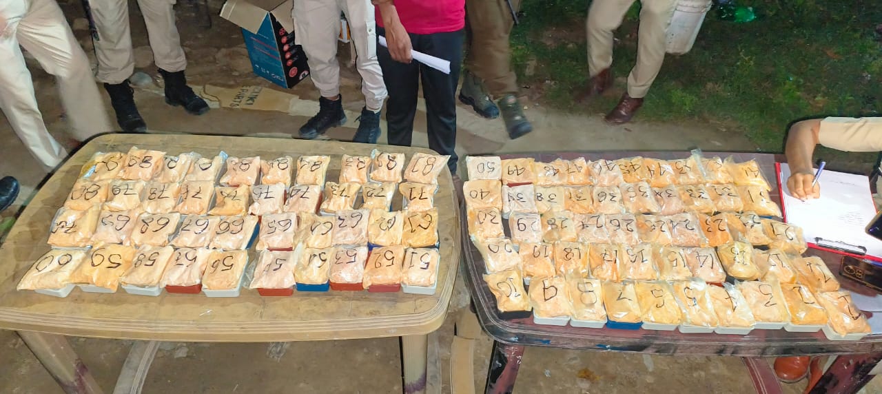 Police operation in Karbi Anglong : i20 vehicle with heroin worth seven crore rupees seized, supplier arrested.