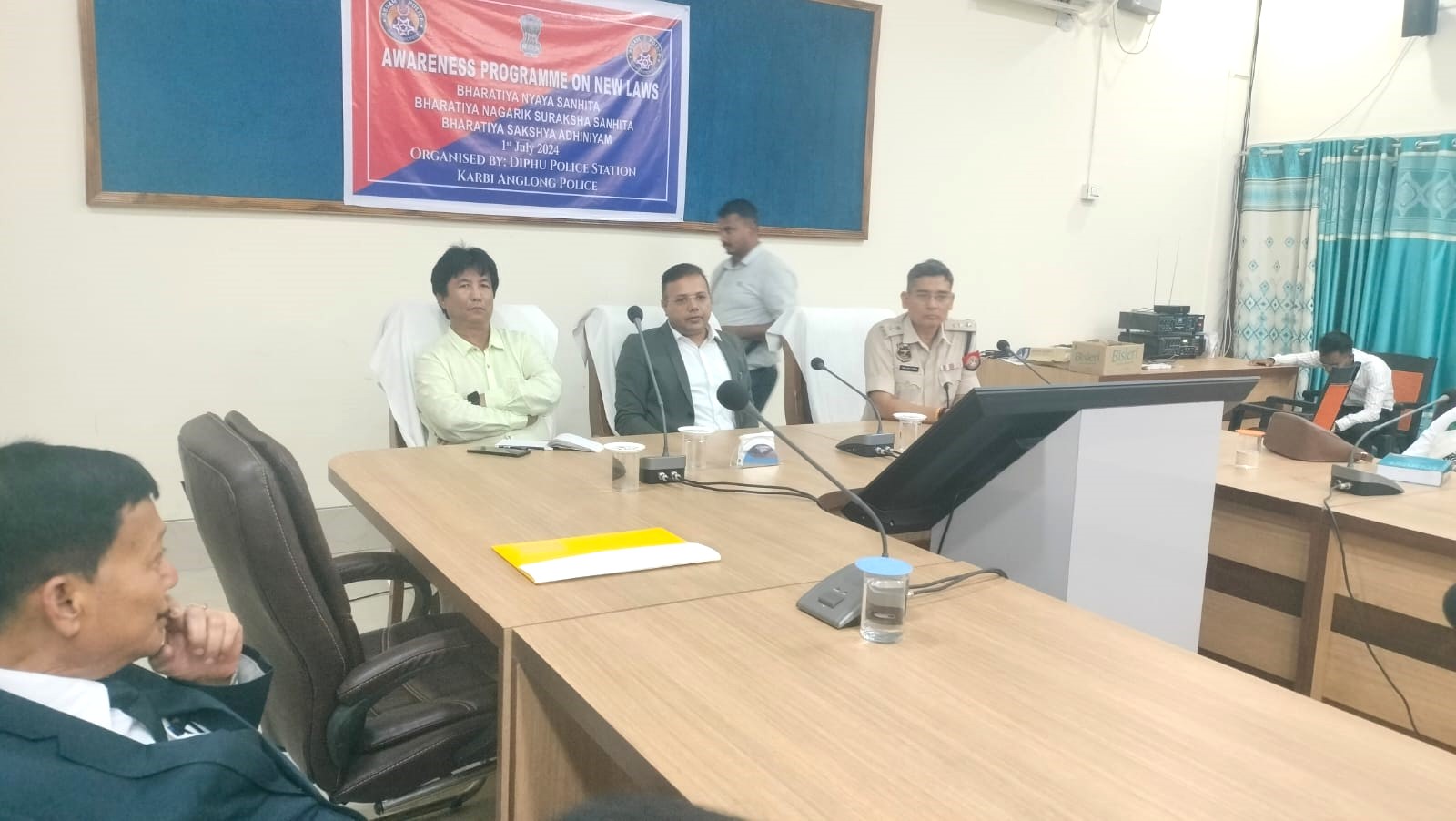 Landmark Judicial Reform: Key Figures Convene at Diphu Circuit House to Discuss New National Laws 3 Landmark Judicial Reform: Key Figures Convene at Diphu Circuit House to Discuss New National Laws