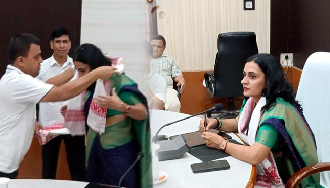 Newly appointed Sub-Divisional Magistrate of Bokakhat : বোকাখাতৰ নৱনিযুক্ত মহকুমাধিপতি শিৱানী জেৰ্ণগলক আদৰণি 1 Newly appointed Sub-Divisional Magistrate of Bokakhat : বোকাখাতৰ নৱনিযুক্ত মহকুমাধিপতি শিৱানী জেৰ্ণগলক আদৰণি