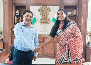 Celebrating Progress : Deba Kumar Mishra Takes Charge as Kamrup District Commissioner in Assam