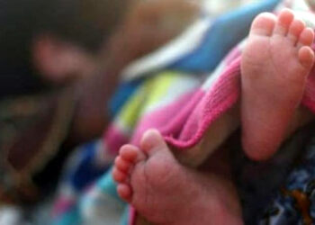 Infant and mother died in Ambulance : এম্বুলেন্সত অক্সিজেনৰ অভাৱত চিকিৎসালয়লৈ যোৱাৰ পথত মৃত্যু দুই নৱজাতকৰ সৈতে মাতৃৰ 1 Infant and mother died in Ambulance : এম্বুলেন্সত অক্সিজেনৰ অভাৱত চিকিৎসালয়লৈ যোৱাৰ পথত মৃত্যু দুই নৱজাতকৰ সৈতে মাতৃৰ