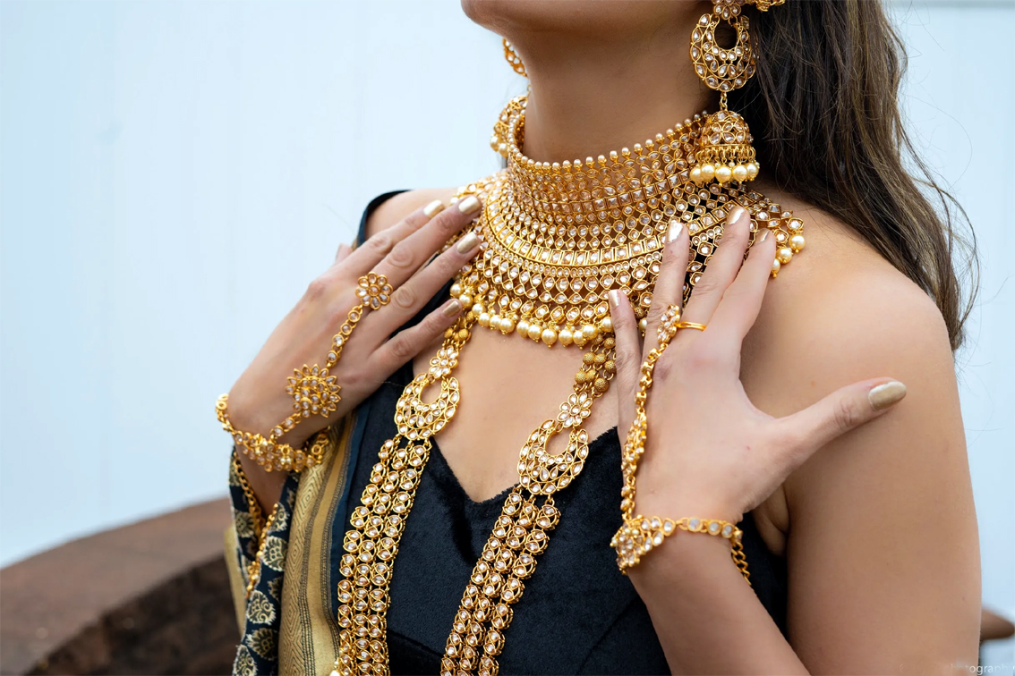 Gold Jewellary of Indian women : ভাৰতীয় মহিলাসকলৰ হাতত কিমান সোণ আছে ? তথ্য জানিলে আচৰিত হ'ব 3 gold 1 1 | ASSAM TIMES POST