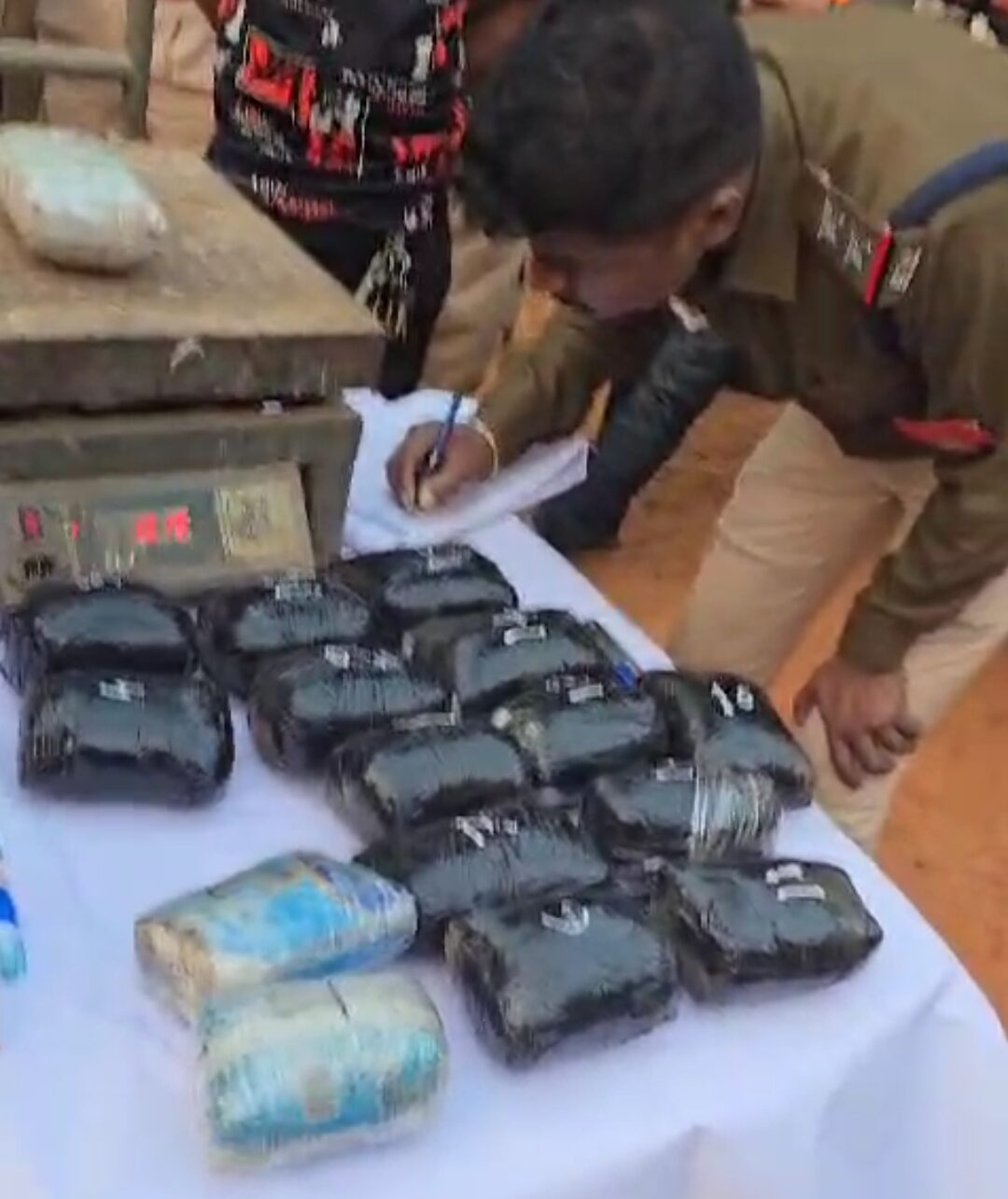 Major Drug Bust in Bokajan: Police Seize Opium Worth Rupees 4 Crore, Arrest Two Suppliers 3 Police Seize Opium Worth Rupees 4 Crore, Arrest Two Suppliers