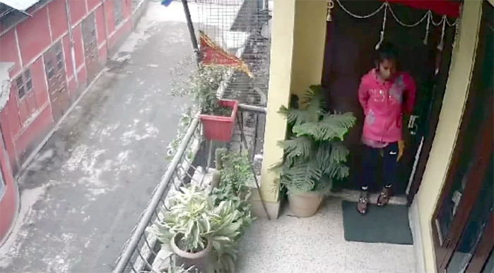 Shocking Incident I Young Girl Allegedly Steals Mobile from Home in Guwahati’s Bharalumukh 1 Shocking Incident I Young Girl Allegedly Steals Mobile from Home in Guwahati’s Bharalumukh