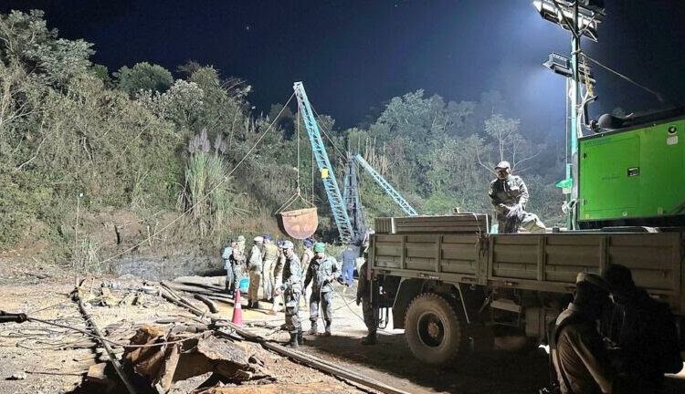 Heroic Indian Army and Assam Rifles Launch Daring Night Rescue in Umrangso Mine 1 Heroic Indian Army and Assam Rifles Launch Daring Night Rescue in Umrangso Mine
