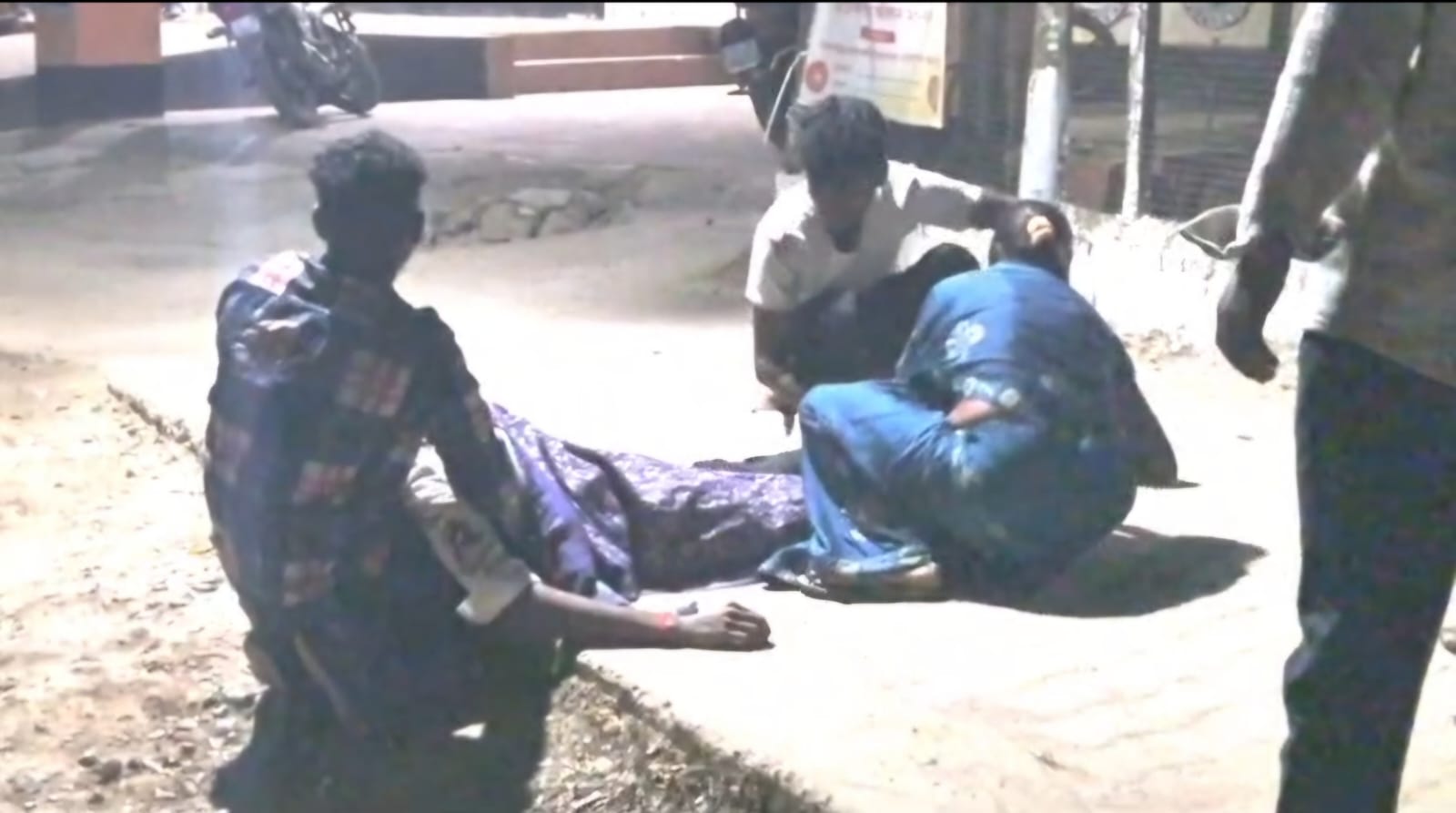 পশ্চিম কাৰবি আংলং জিলাৰ খেৰণি চাৰি আলিত শোকাৱহ পথ দুৰ্ঘটনা, নিহত এজন যুৱক 3 পশ্চিম কাৰবি আংলং জিলাৰ খেৰণি চাৰি আলিত শোকাৱহ পথ দুৰ্ঘটনা