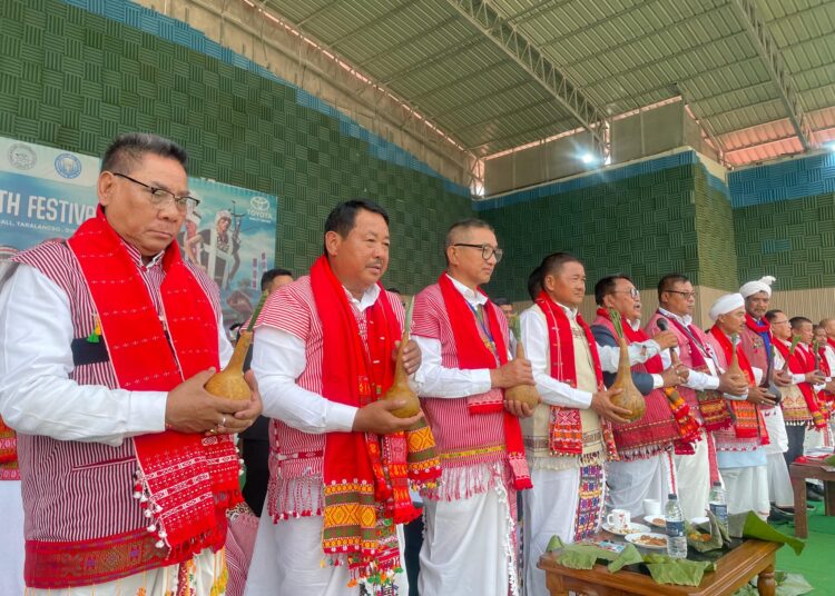 আজিৰে পৰা আনুষ্ঠানিক ভাবে শুভাৰম্ভ হ'ল উত্তৰ-পূৰ্বাঞ্চলৰ সৰ্ব বৃহৎ ৫১ সংখ্যক কাৰবি যুৱ মহোৎসৱ 1 আজিৰে পৰা আনুষ্ঠানিক ভাবে শুভাৰম্ভ হ’ল উত্তৰ-পূৰ্বাঞ্চলৰ সৰ্ব বৃহৎ ৫১ সংখ্যক কাৰবি যুৱ মহোৎসৱ