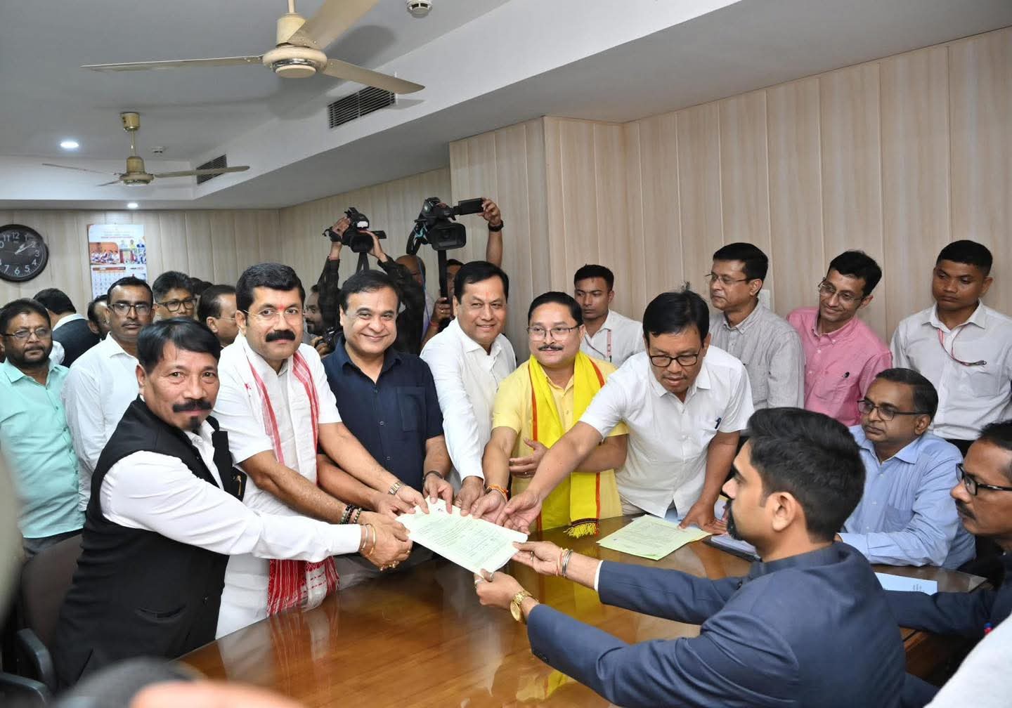 Rajya Sabha Elections 2025 I ৰাজ্যসভাৰ নিৰ্বাচনৰ বাবে মনোনয়ন দাখিল অগপ-বিজেপিৰ দুই প্ৰাৰ্থীৰ 3 Rajya Sabha Elections 2025 I